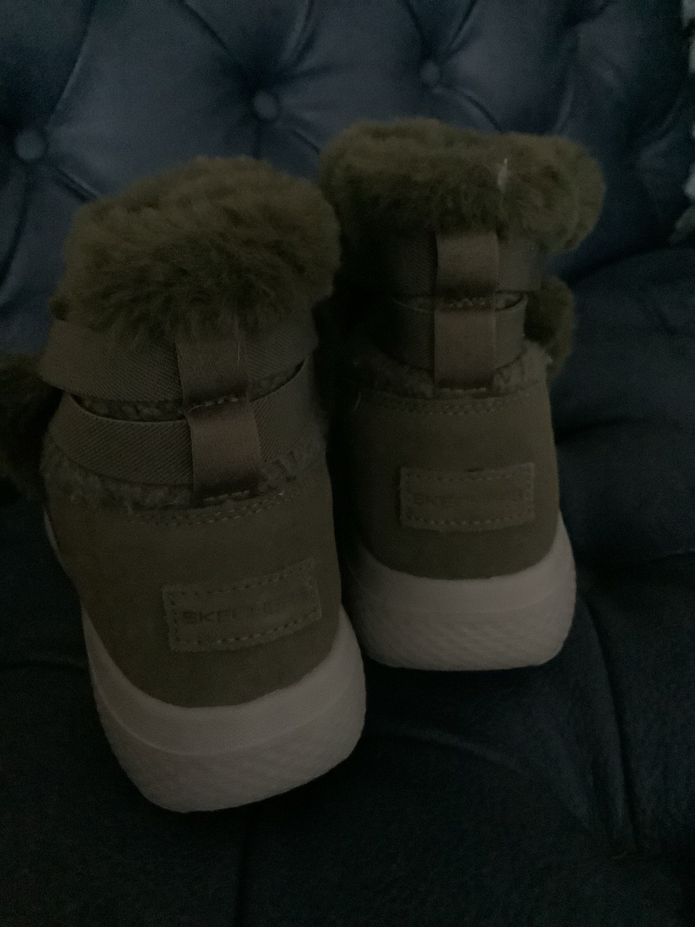 Skechers Fur Ankle Boot Brown Fall Winter Size 7 Slip On - Picture 2 of 8
